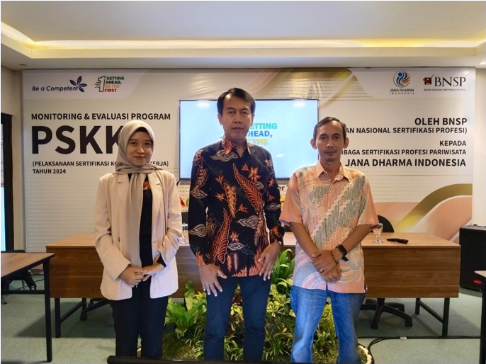 Dorong Profesionalisme, Dosen Ilmu Pemerintahan UMC Lolos Uji Kompetensi Pelayanan Publik